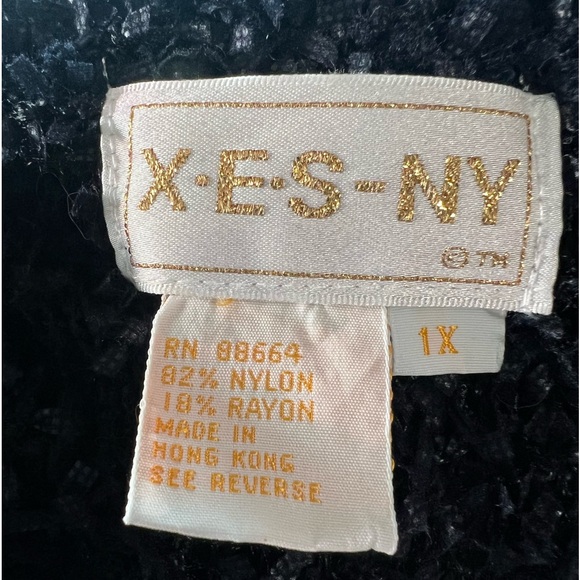 XES NY EC black v neck fuzzy sweater. Size 1X - Picture 2 of 5